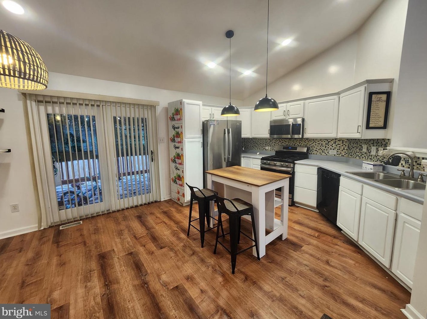 2811 Claybrooke Dr, Baltimore MD  21244-2014 exterior