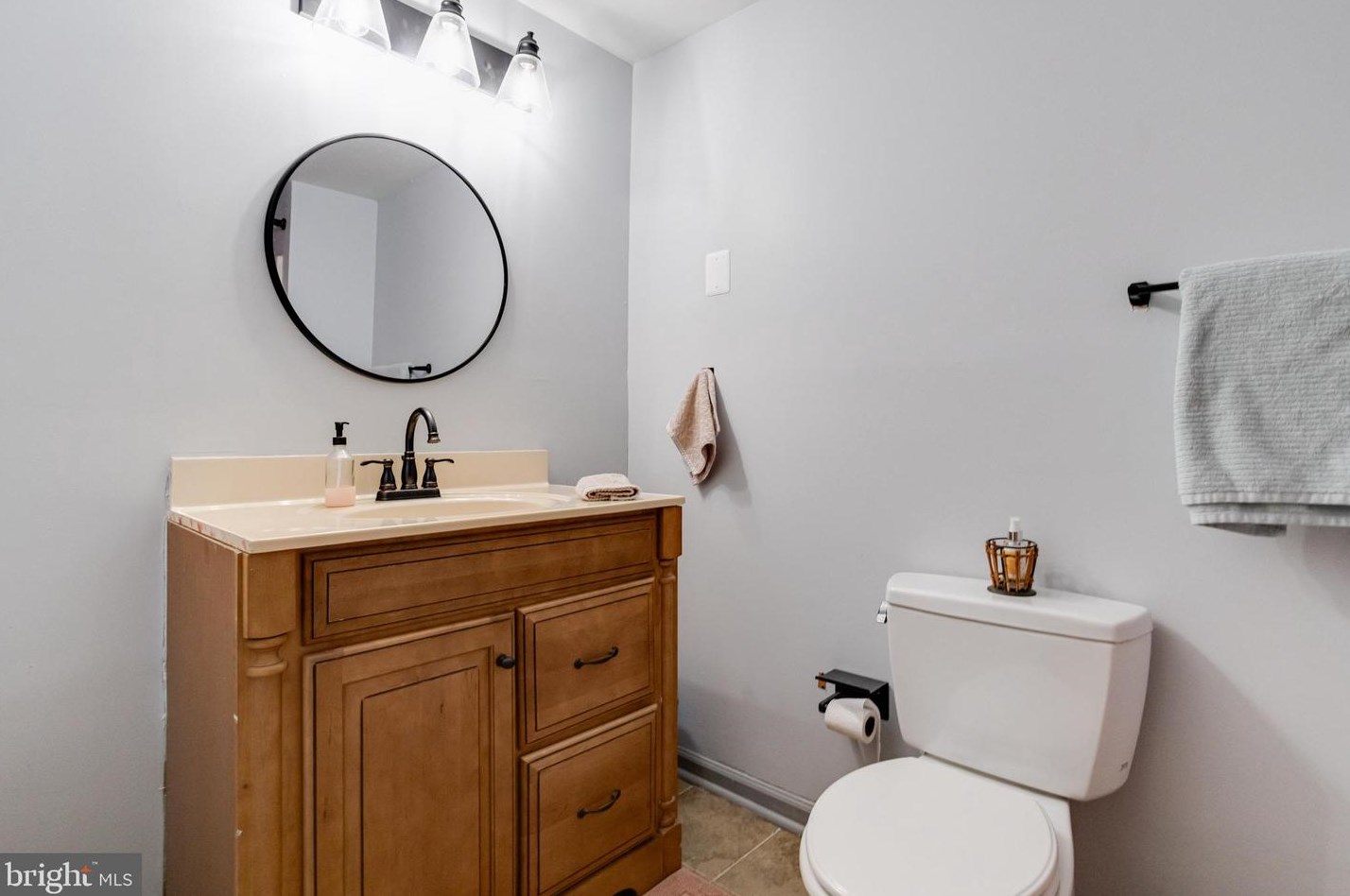 3732 Timahoe Cir, Baltimore MD  21236-2955 exterior