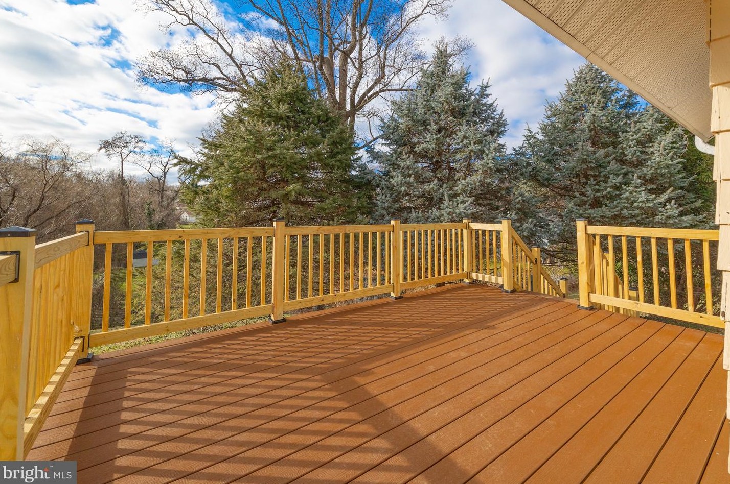 306 Maiden Choice Ln, Baltimore MD  21228-3627 exterior