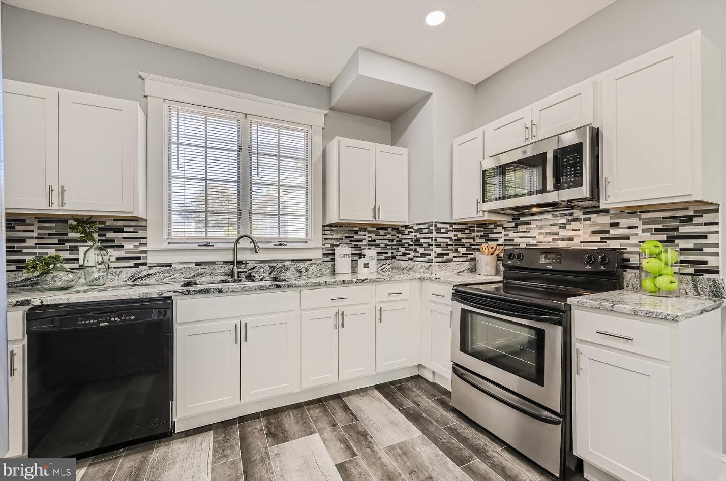 4418 Kenwood Ave, Baltimore MD  21206-2017 exterior