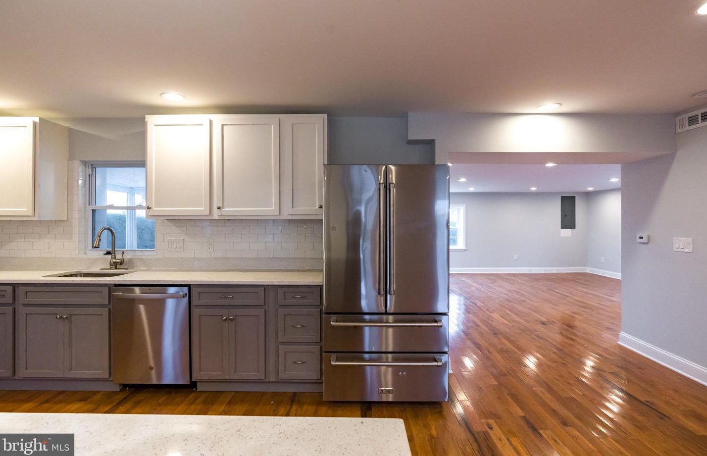 7803 Fairgreen Rd, Baltimore MD  21222-5410 exterior