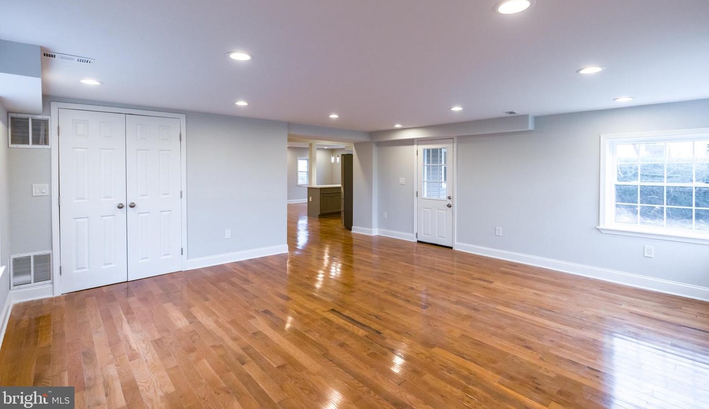 7803 Fairgreen Rd, Baltimore MD  21222-5410 exterior