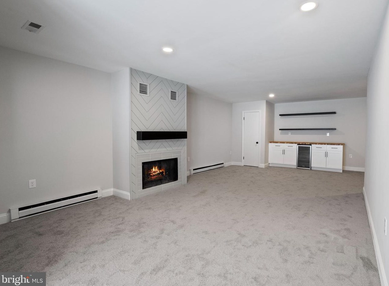 25 Malibu Ct, Baltimore MD  21204-2047 exterior