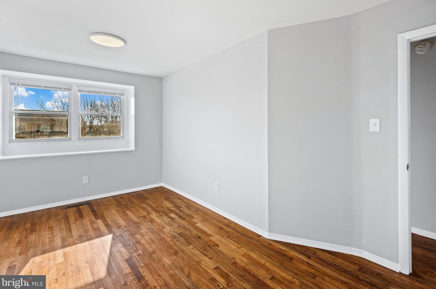1007 Stormont Cir, Baltimore MD  21227-3818 exterior
