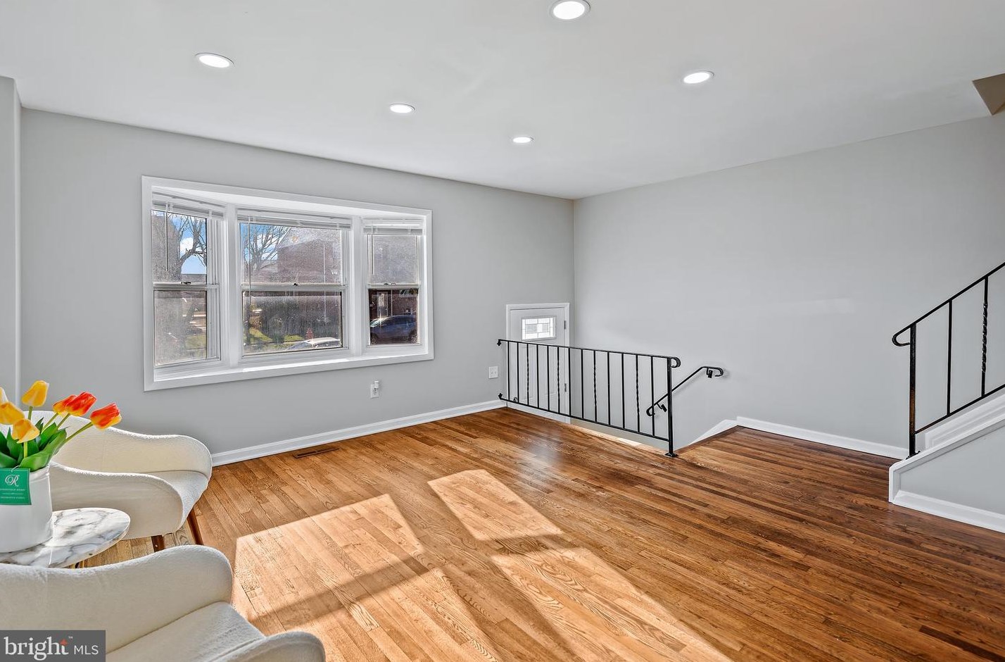 1007 Stormont Cir, Baltimore MD  21227-3818 exterior