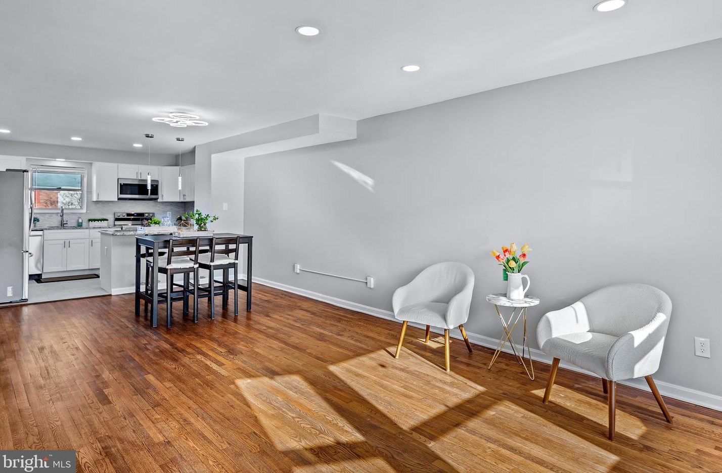 1007 Stormont Cir, Baltimore MD  21227-3818 exterior