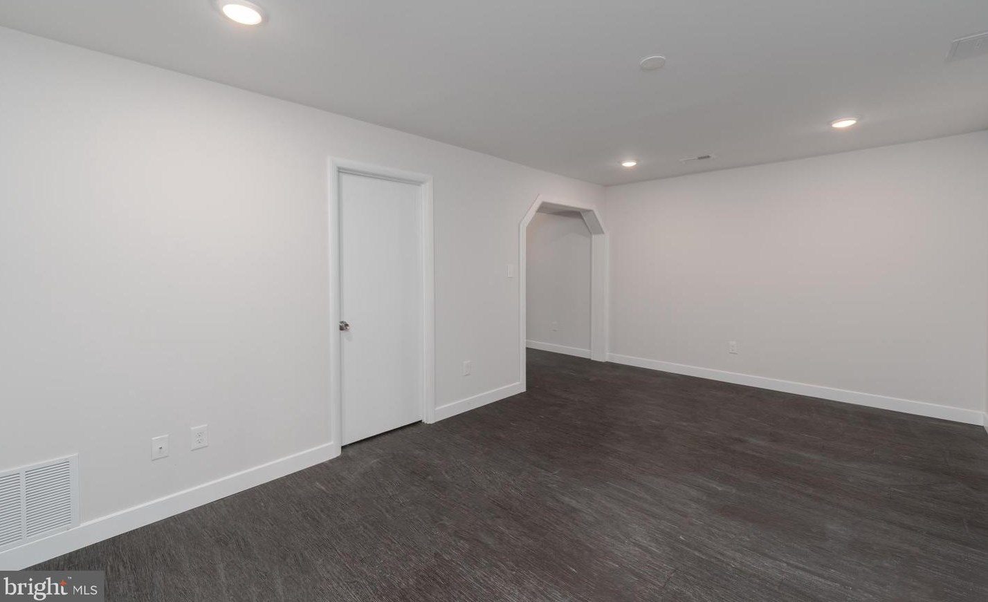 9244 Bellbeck Rd, Baltimore MD  21234-1564 exterior