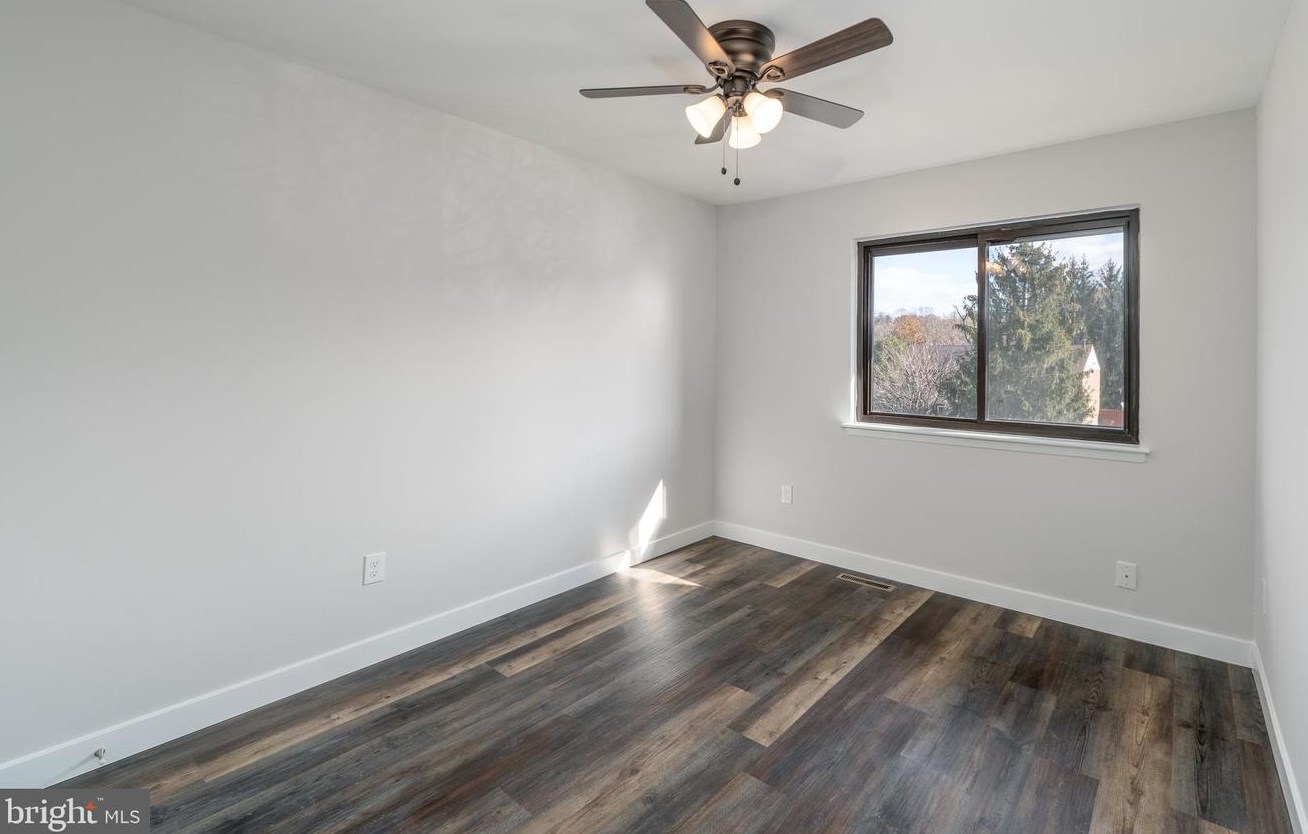 9244 Bellbeck Rd, Baltimore MD  21234-1564 exterior