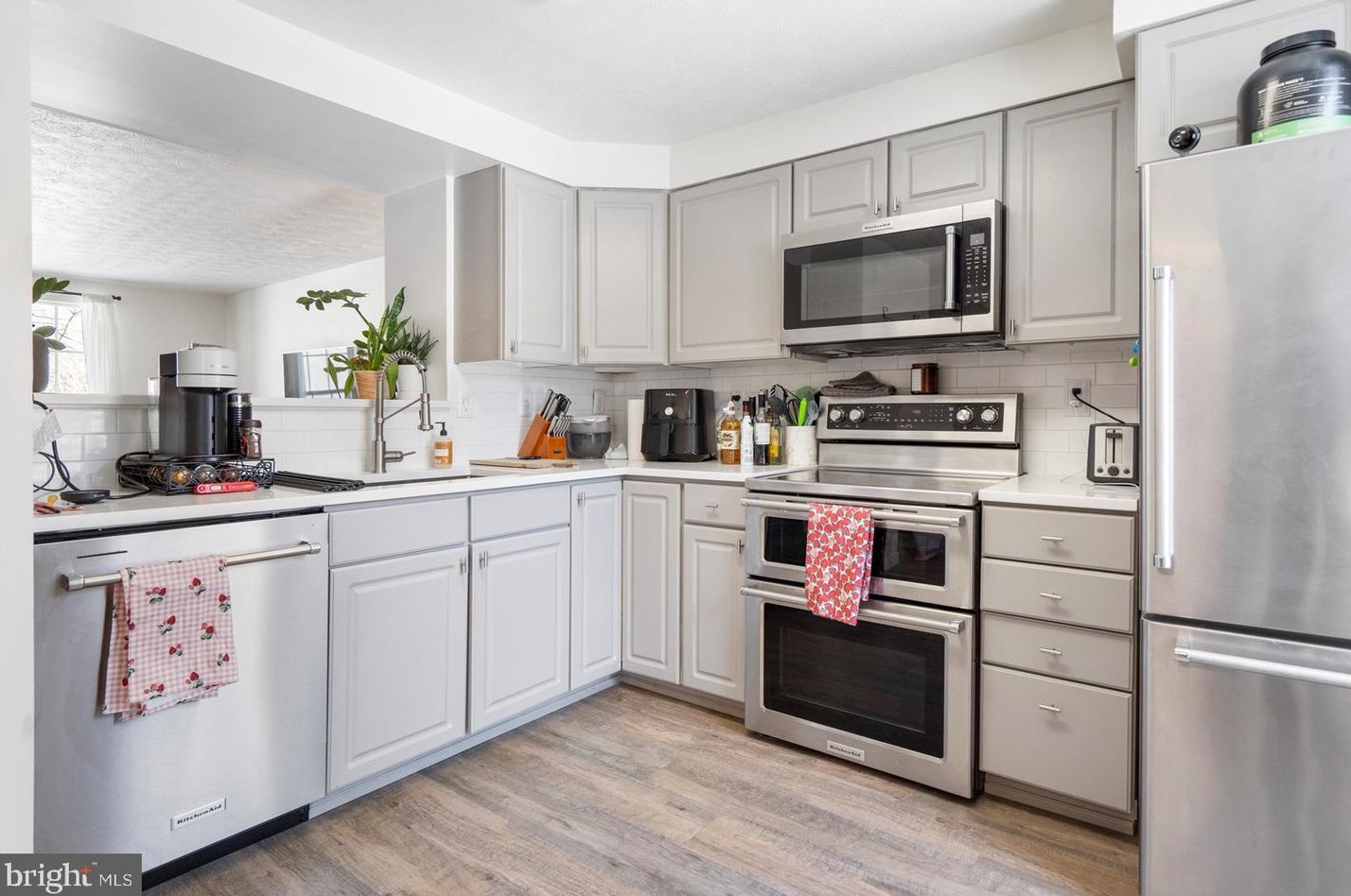 2047 Wisper Woods Way, Baltimore MD  21244-1296 exterior