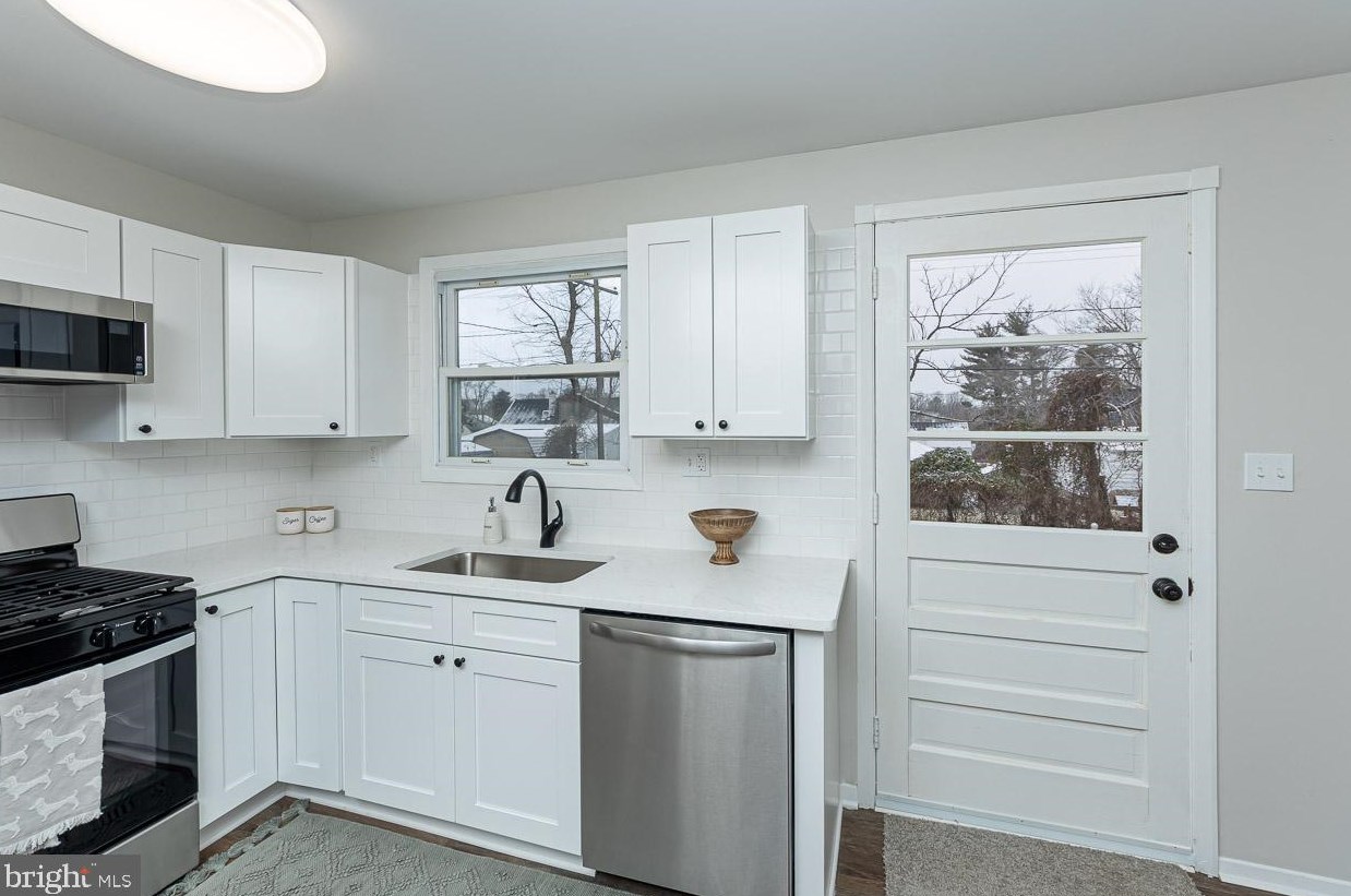 720 Templecliff Rd, Baltimore MD  21208-4627 exterior