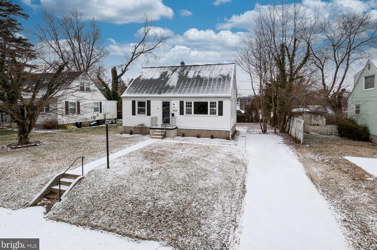 720 Templecliff Rd, Baltimore MD  21208-4627 exterior