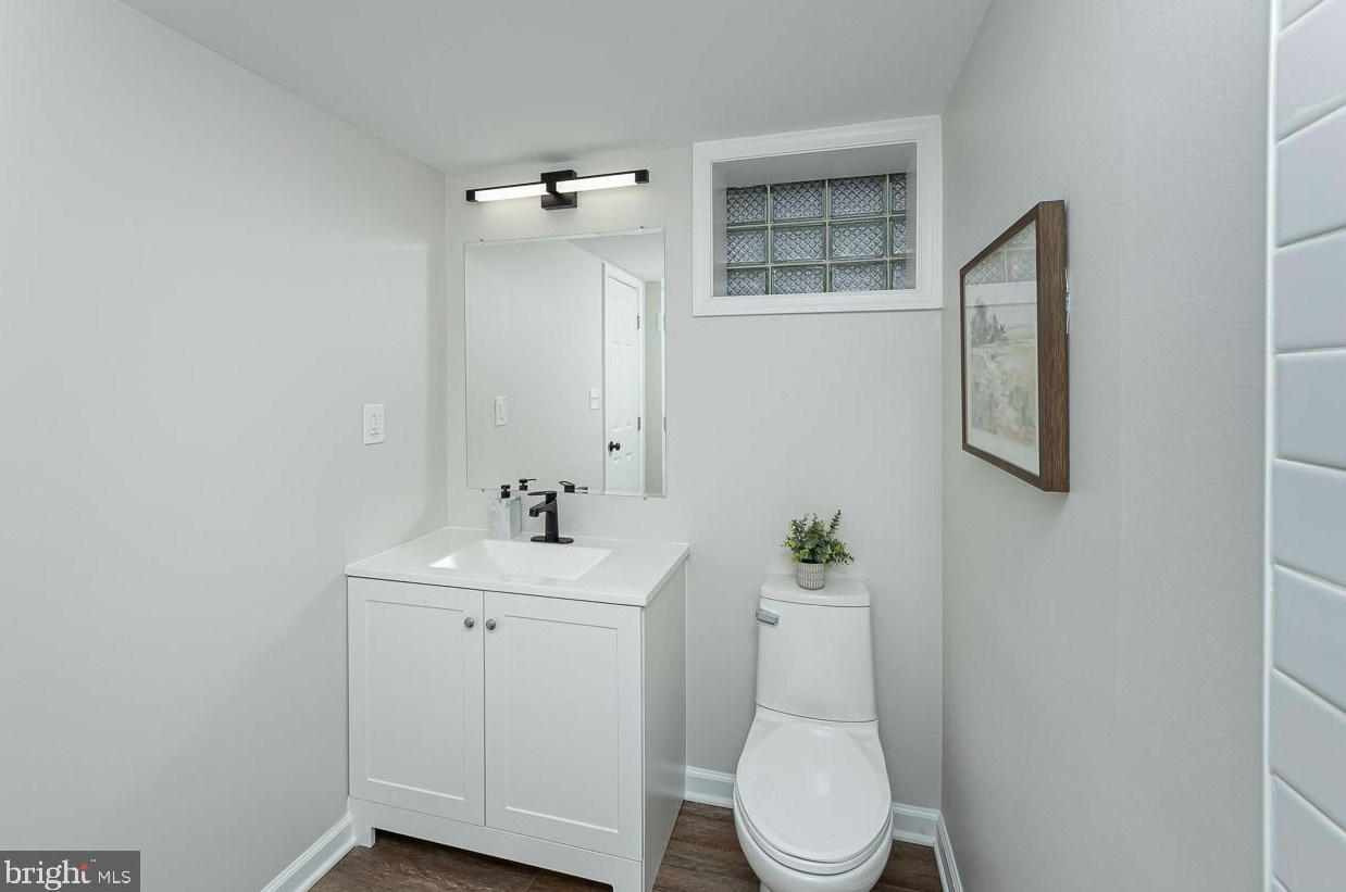 720 Templecliff Rd, Baltimore MD  21208-4627 exterior