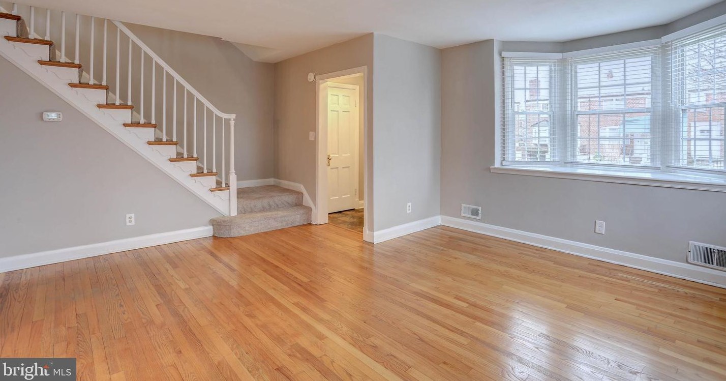 308 Stratford Rd, Baltimore MD  21228-1844 exterior