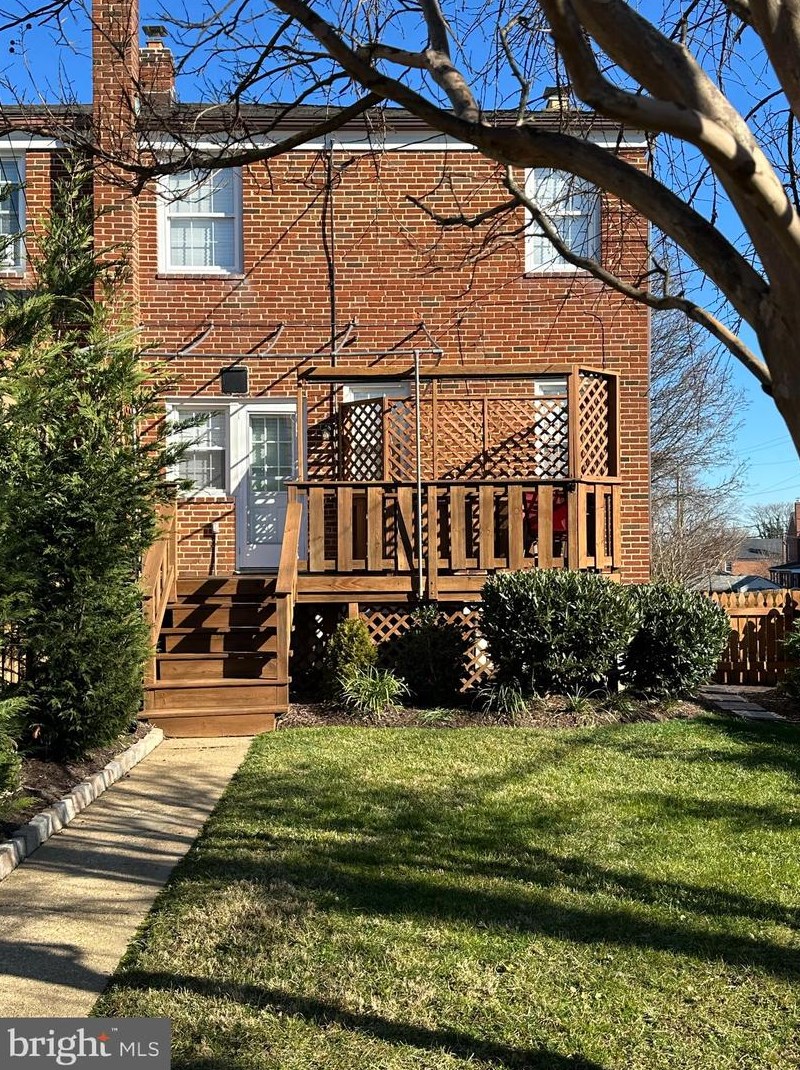 308 Stratford Rd, Baltimore MD  21228-1844 exterior