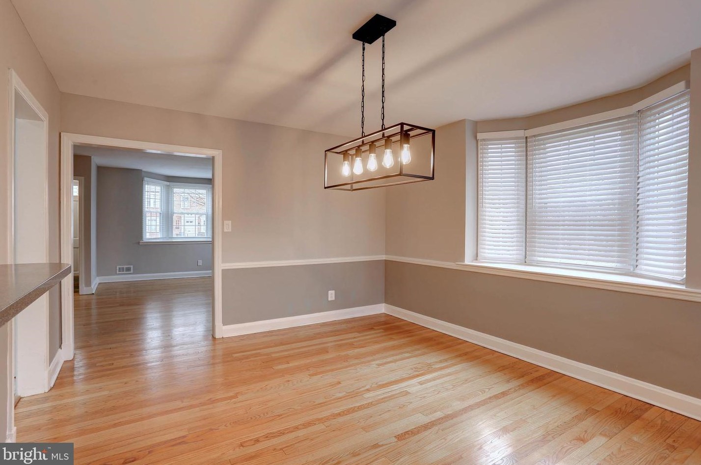 308 Stratford Rd, Baltimore MD  21228-1844 exterior