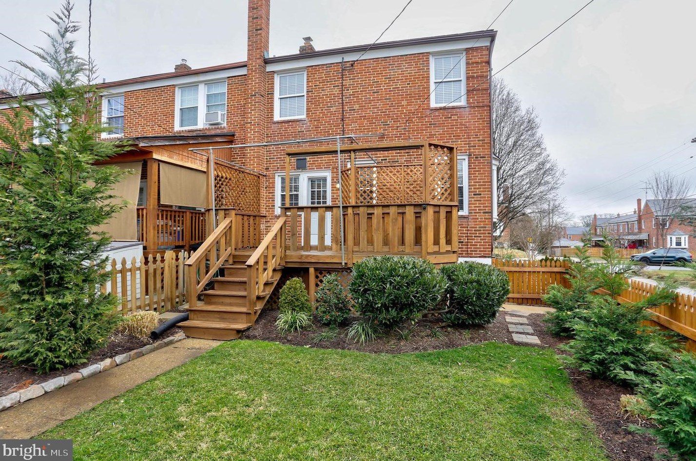 308 Stratford Rd, Baltimore MD  21228-1844 exterior