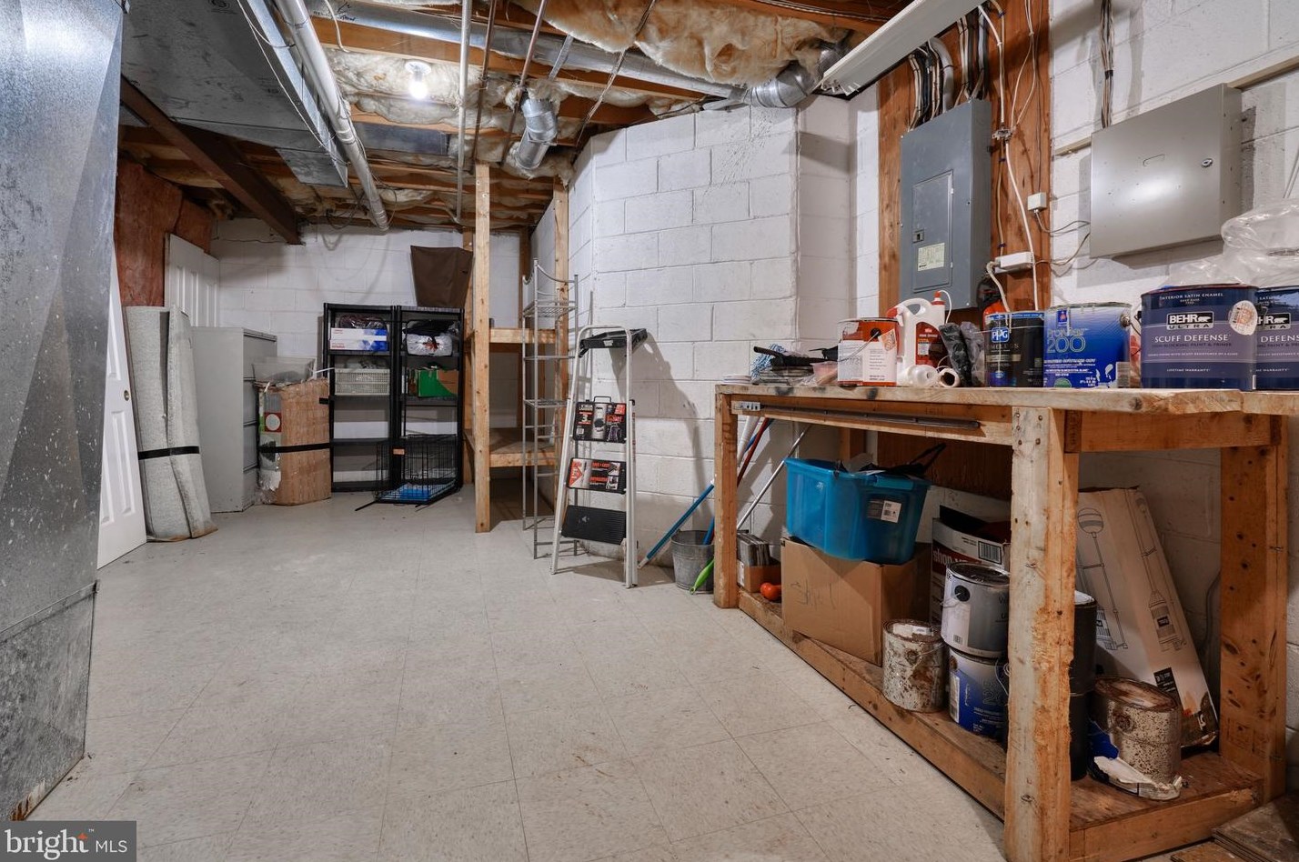 38 River Oaks Cir, Baltimore MD  21208-6358 exterior