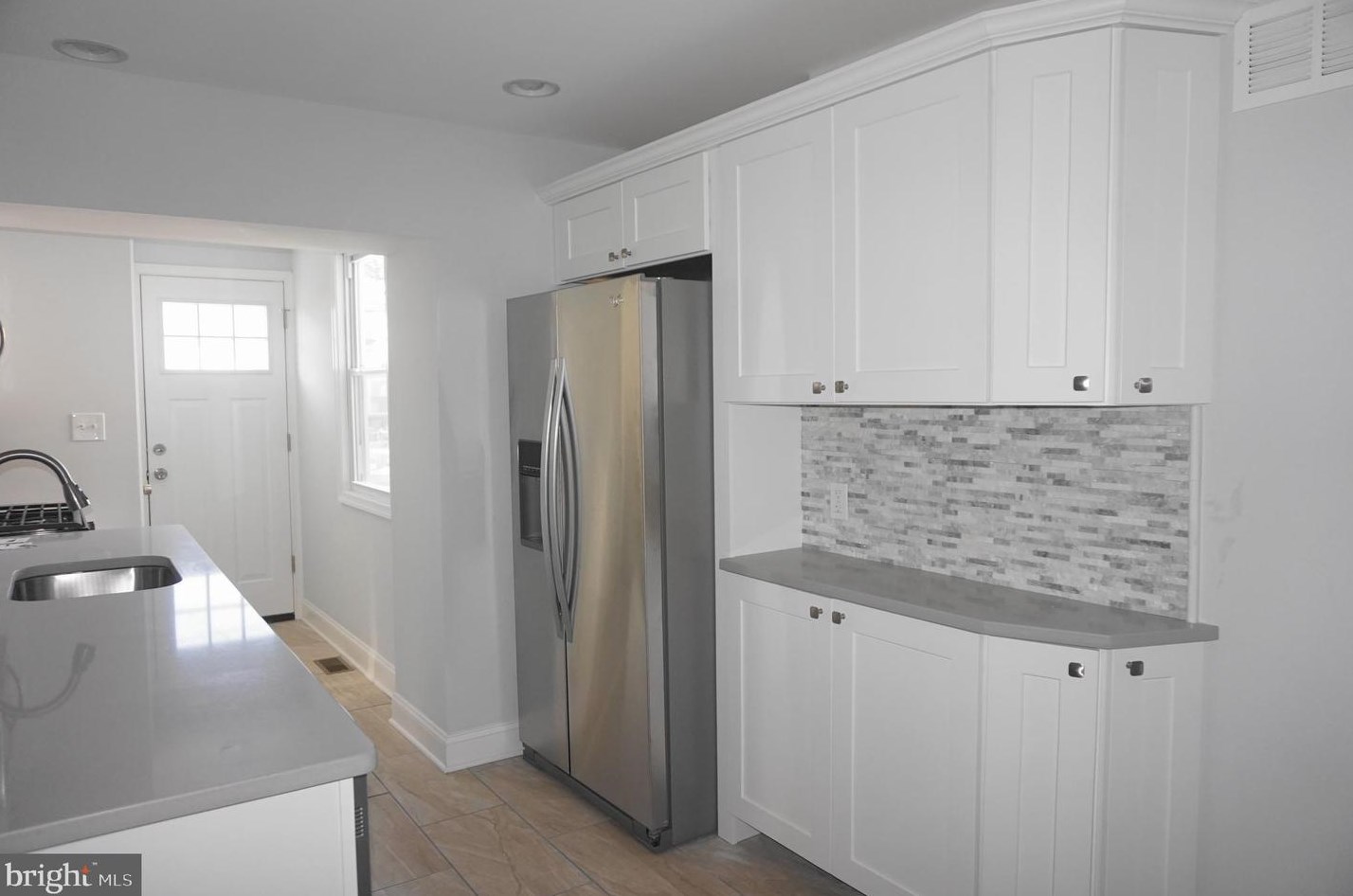 14 Admiral Blvd, Baltimore MD  21222-4337 exterior