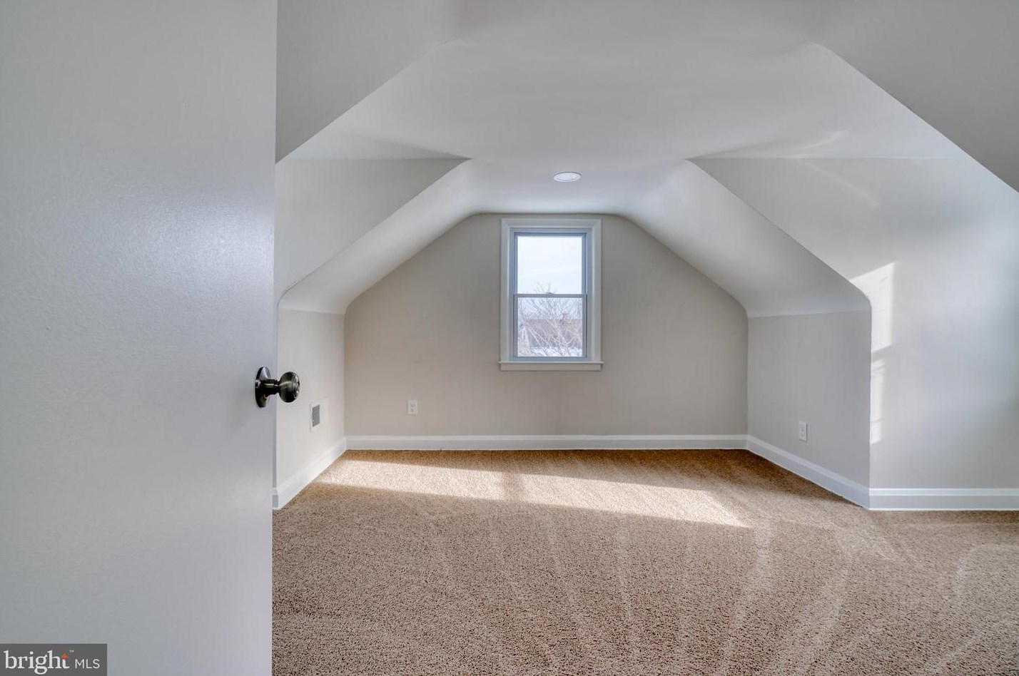 98 Avalon Ave, Baltimore MD  21222-4849 exterior