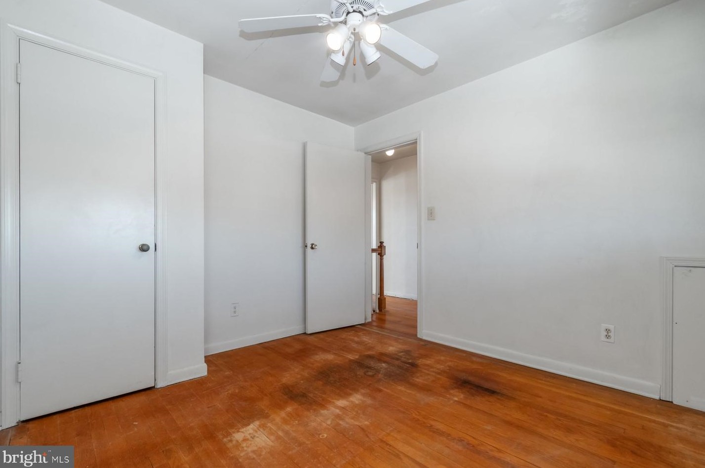 2806 Creston Rd, Baltimore MD  21222-2210 exterior