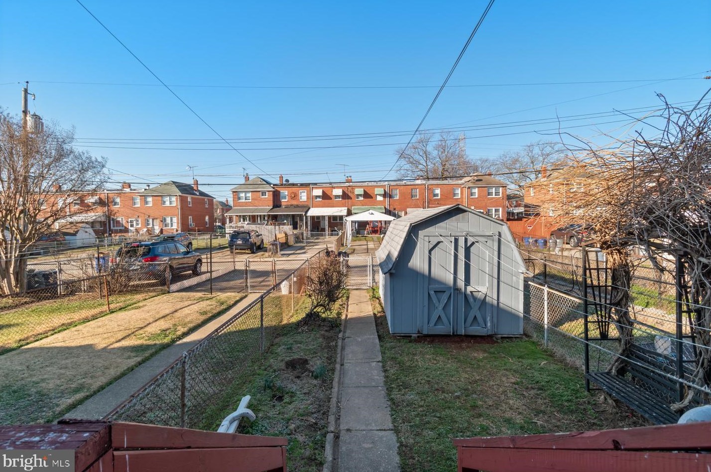 2806 Creston Rd, Baltimore MD  21222-2210 exterior