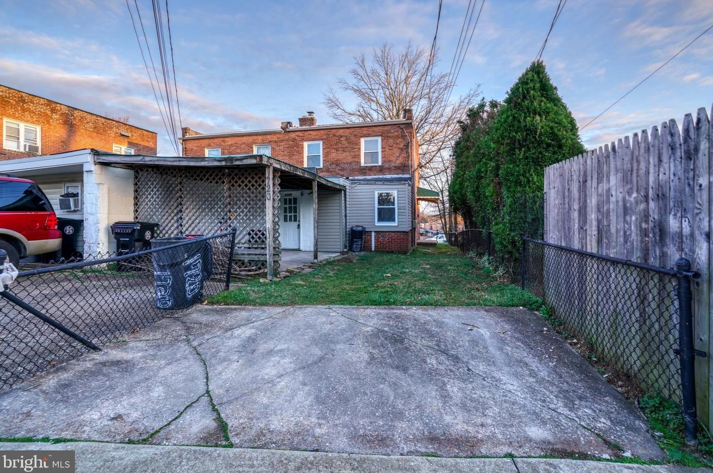 1720 Yakona Rd, Baltimore MD  21234-3607 exterior