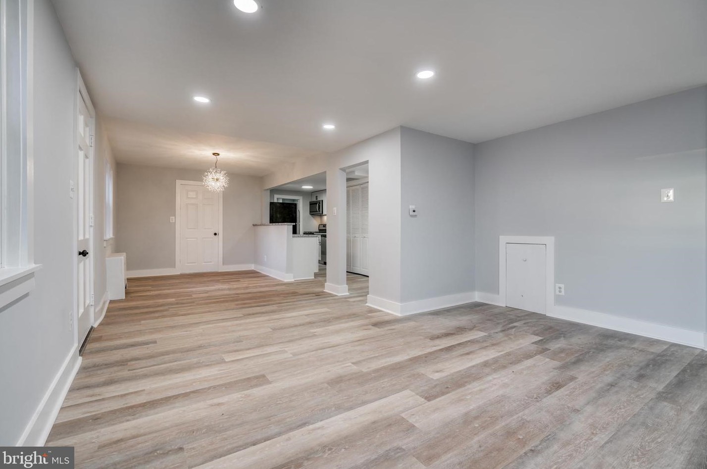 1720 Yakona Rd, Baltimore MD  21234-3607 exterior