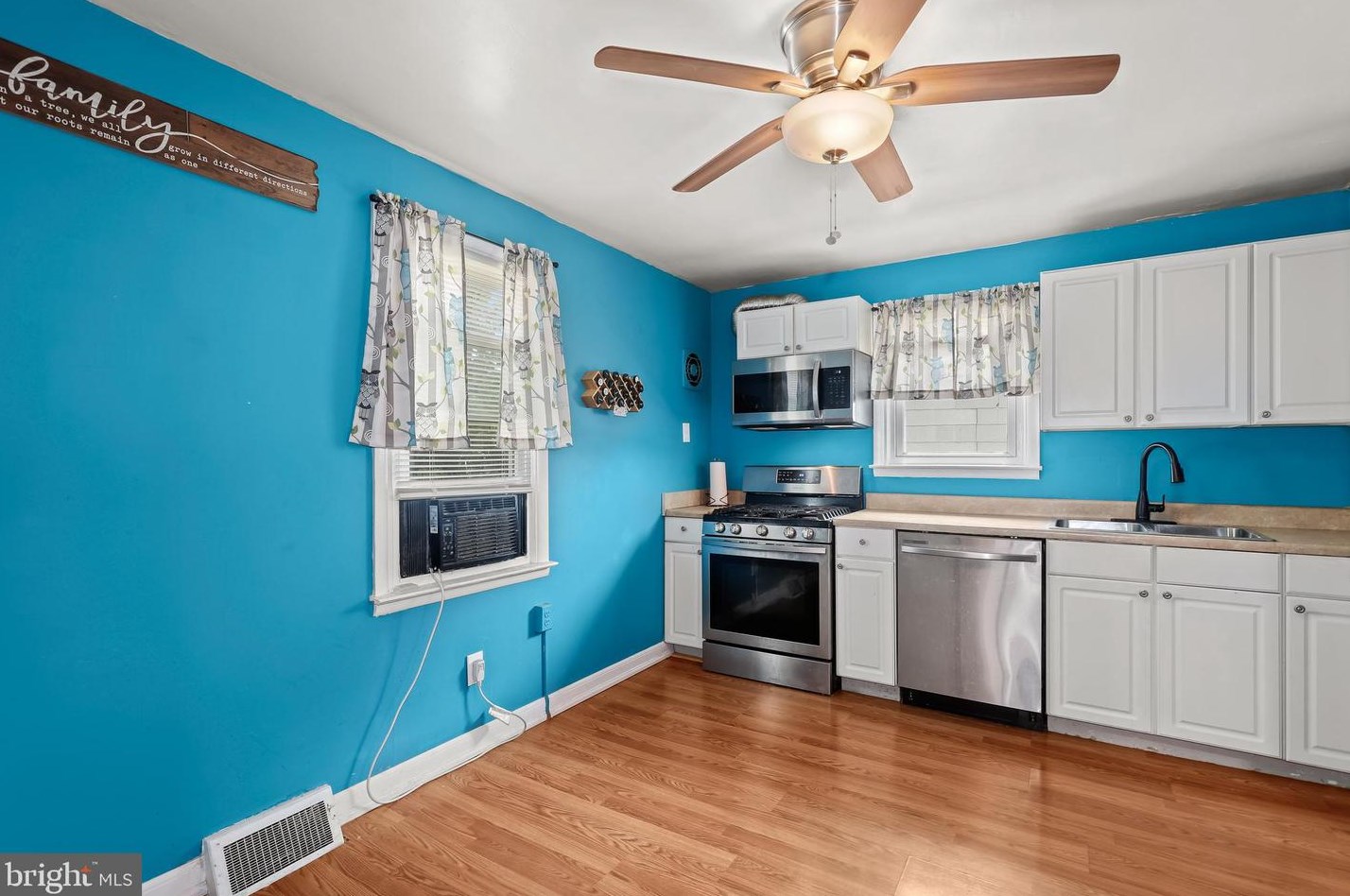 50 Winters Ln, Baltimore MD  21228-4436 exterior