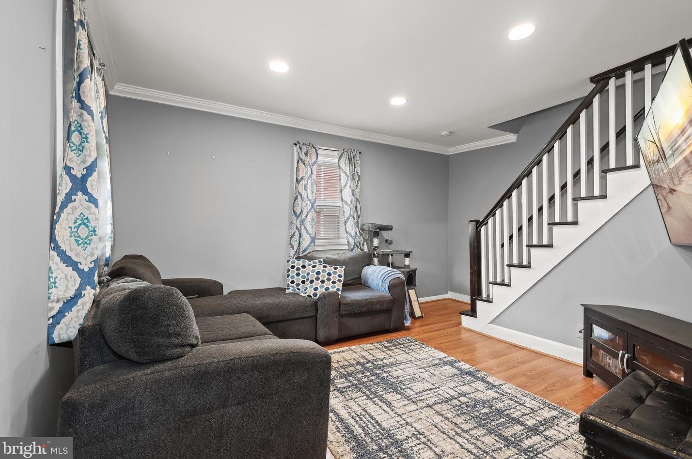 50 Winters Ln, Baltimore MD  21228-4436 exterior