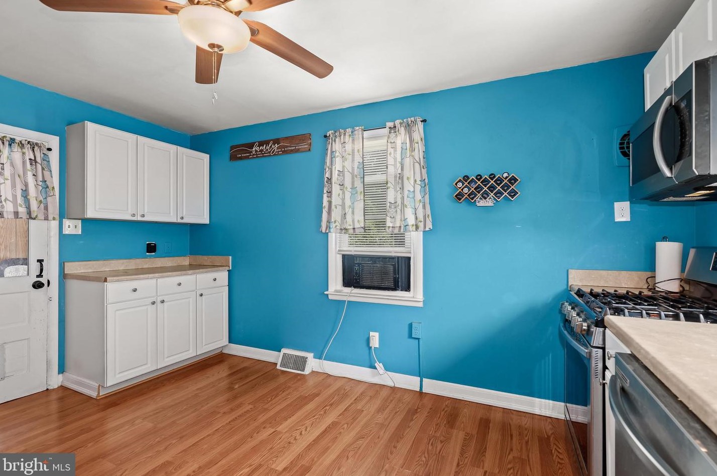 50 Winters Ln, Baltimore MD  21228-4436 exterior