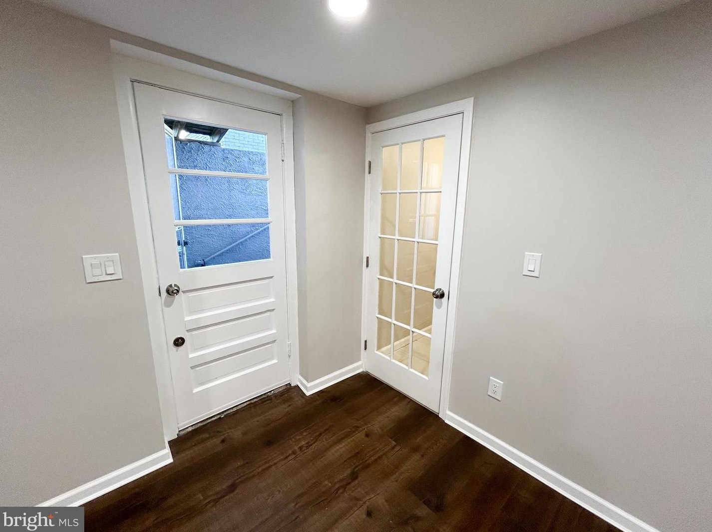 306 Severn Ave, Baltimore MD  21237-3228 exterior