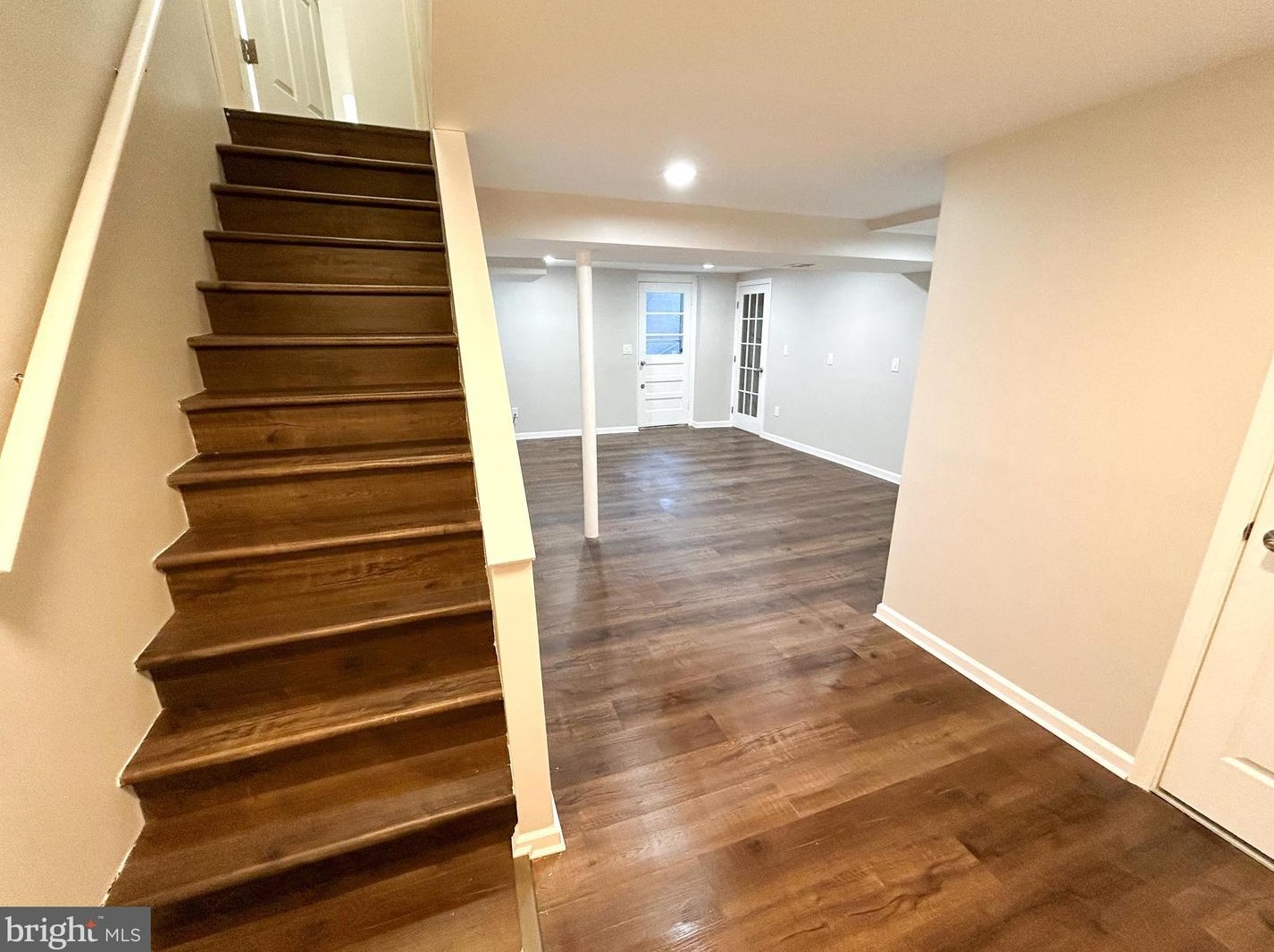 306 Severn Ave, Baltimore MD  21237-3228 exterior