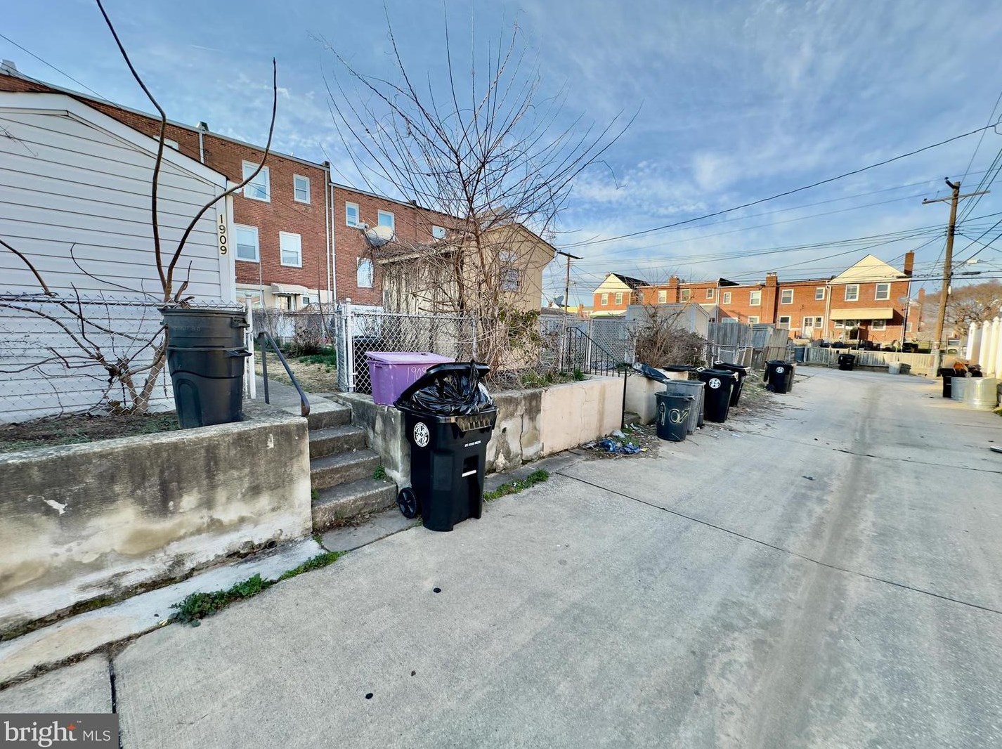 1909 Eastfield Rd, Baltimore MD  21222-3153 exterior