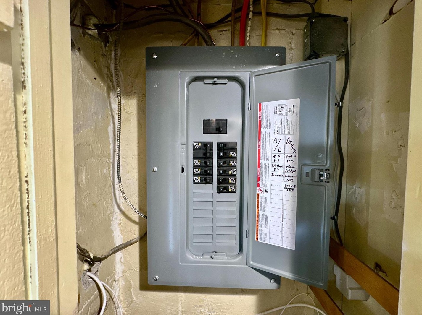 1909 Eastfield Rd, Baltimore MD  21222-3153 exterior