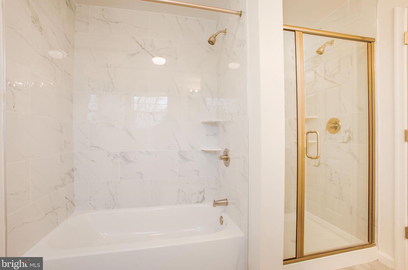 2939 Summit Ave, Baltimore MD  21234-1715 exterior