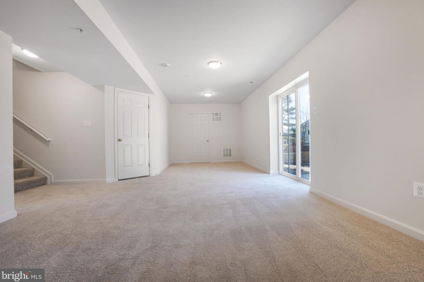 2939 Summit Ave, Baltimore MD  21234-1715 exterior