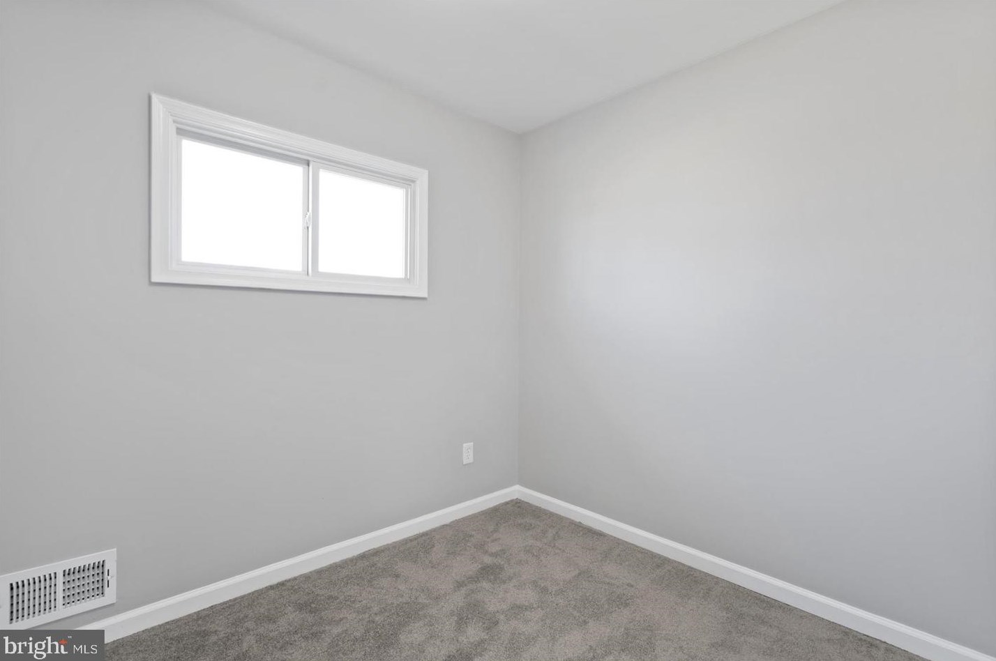 7015 Yataruba Dr, Baltimore MD  21207-5624 exterior