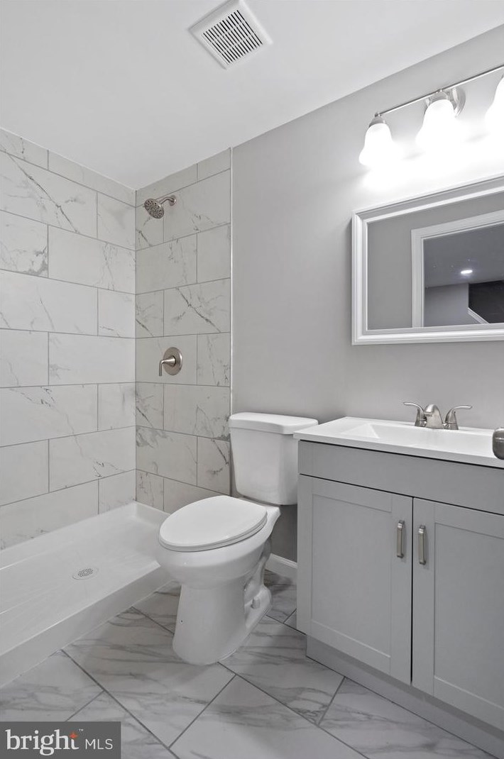 7015 Yataruba Dr, Baltimore MD  21207-5624 exterior