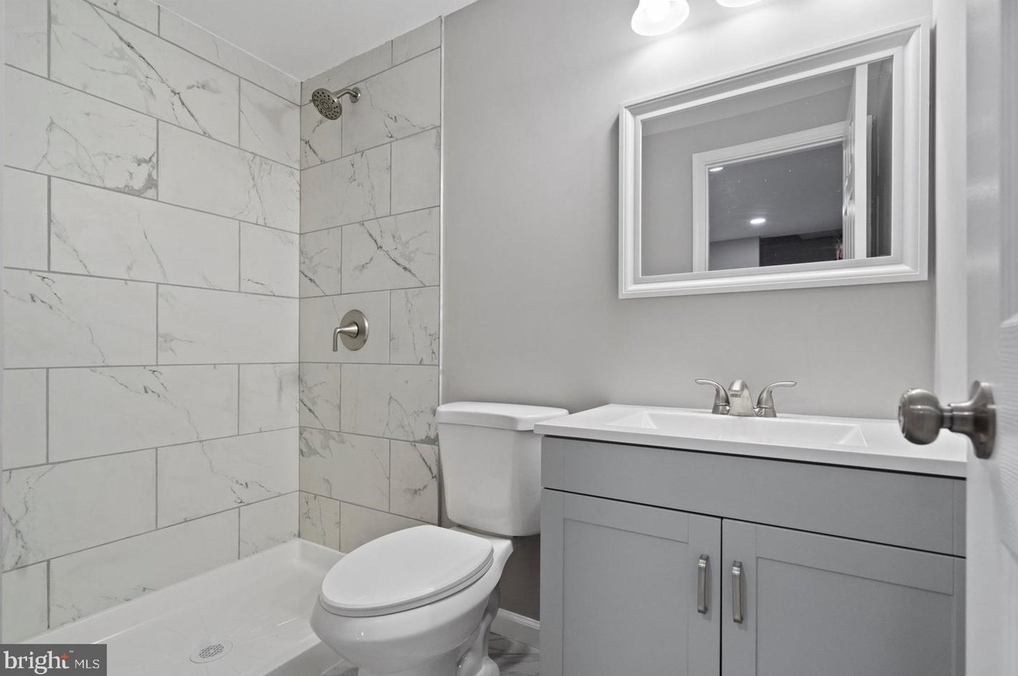 7015 Yataruba Dr, Baltimore MD  21207-5624 exterior