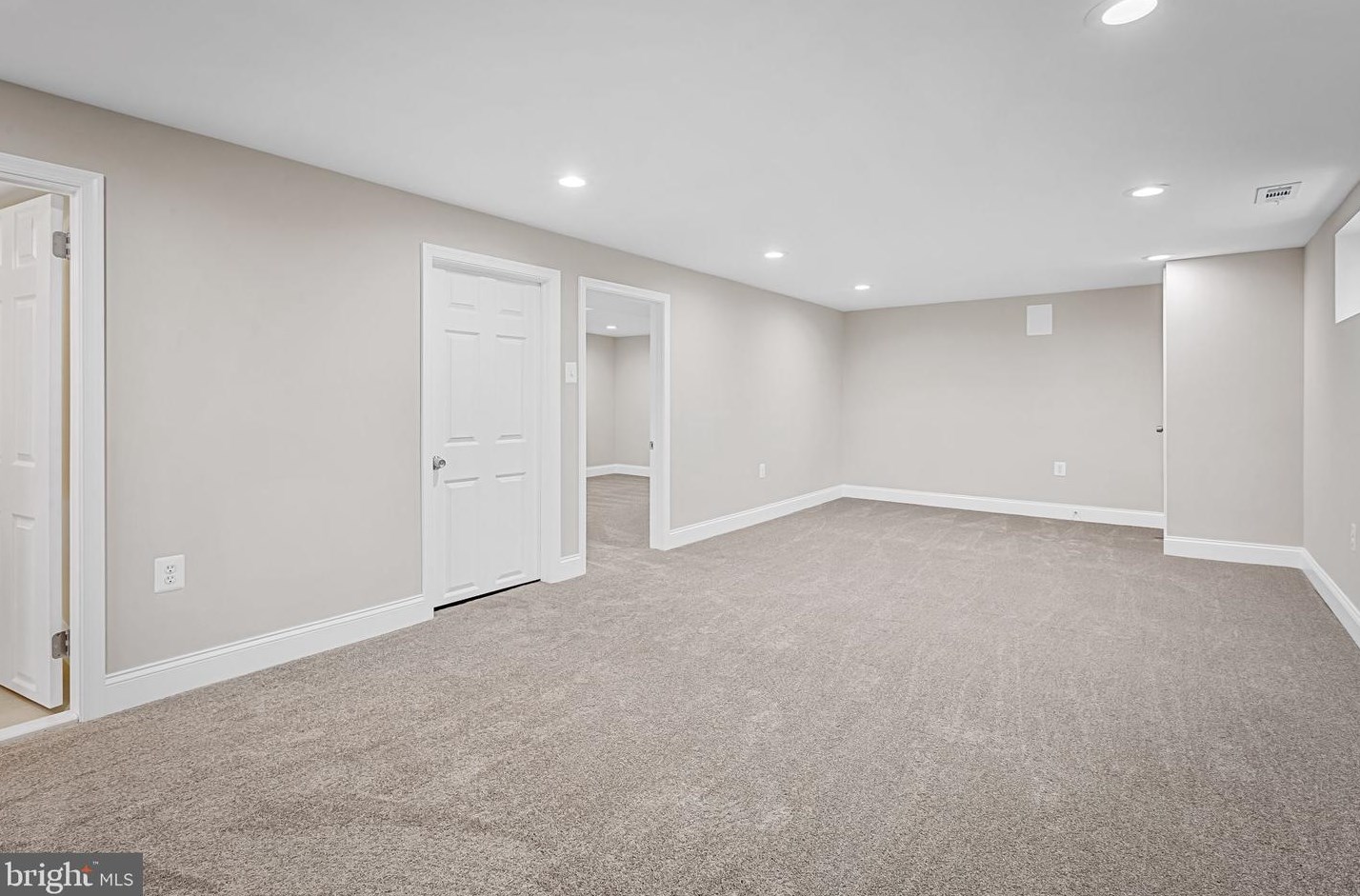 1250 Stevens Ave, Baltimore MD  21227-2644 exterior