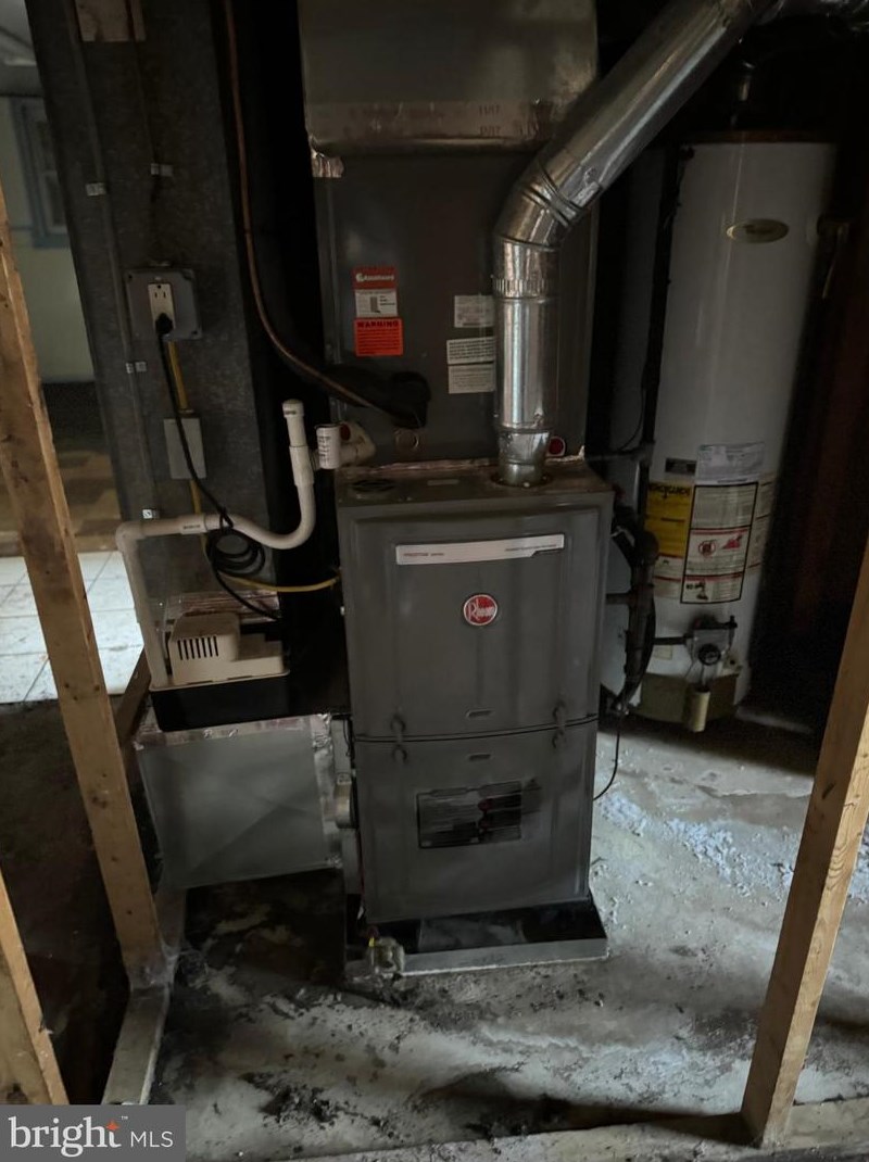 3117 Rheims Rd, Baltimore MD  21244-3437 exterior