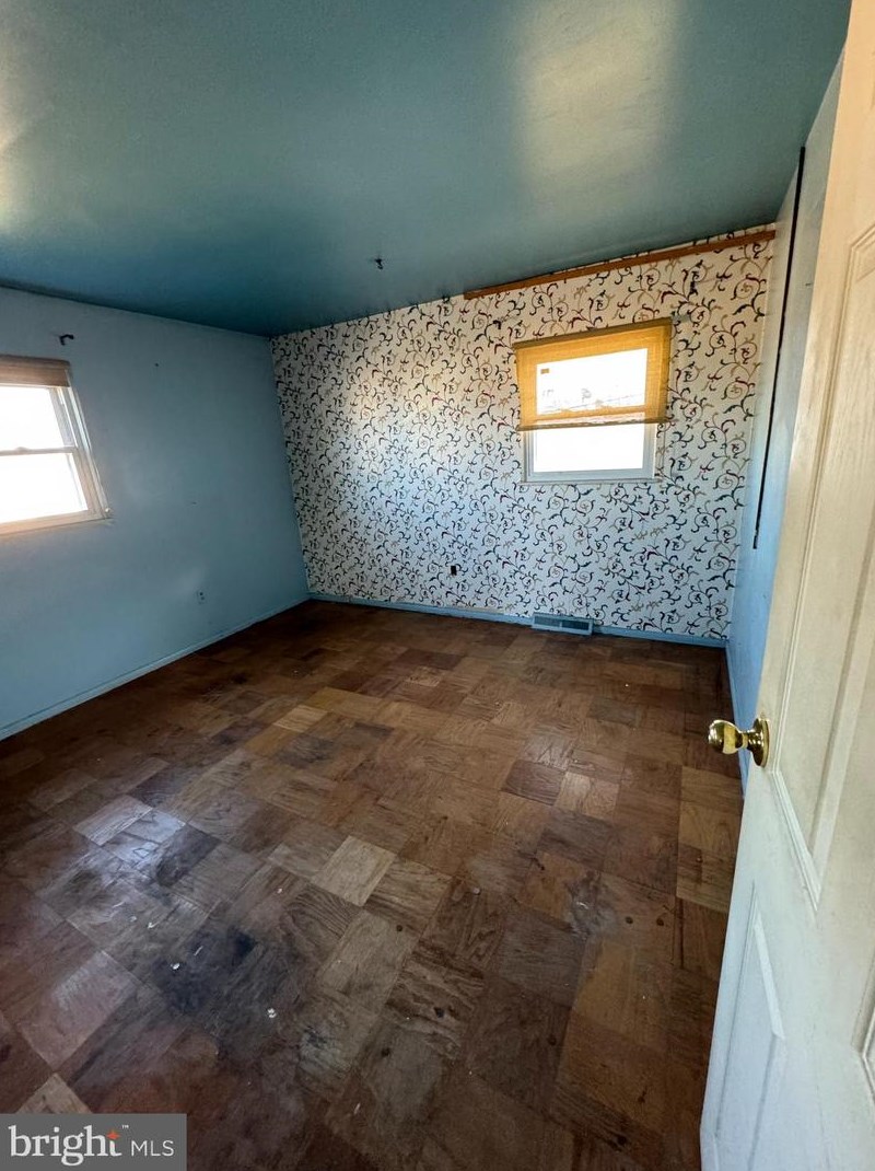 3117 Rheims Rd, Baltimore MD  21244-3437 exterior