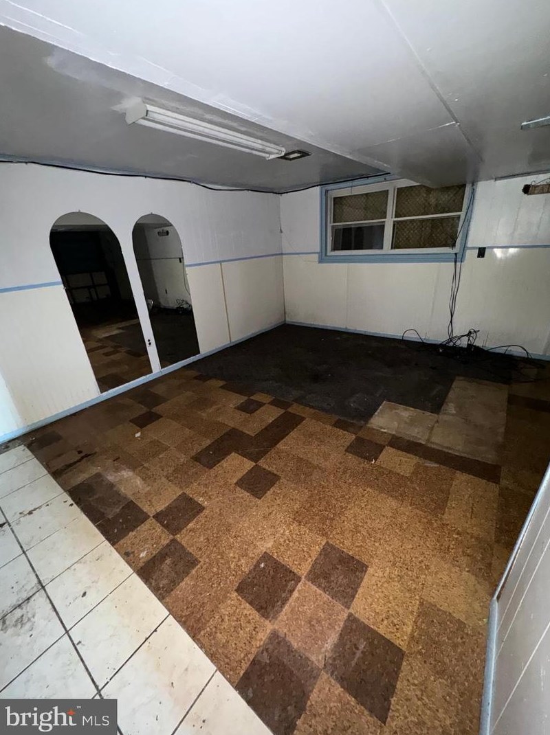 3117 Rheims Rd, Baltimore MD  21244-3437 exterior