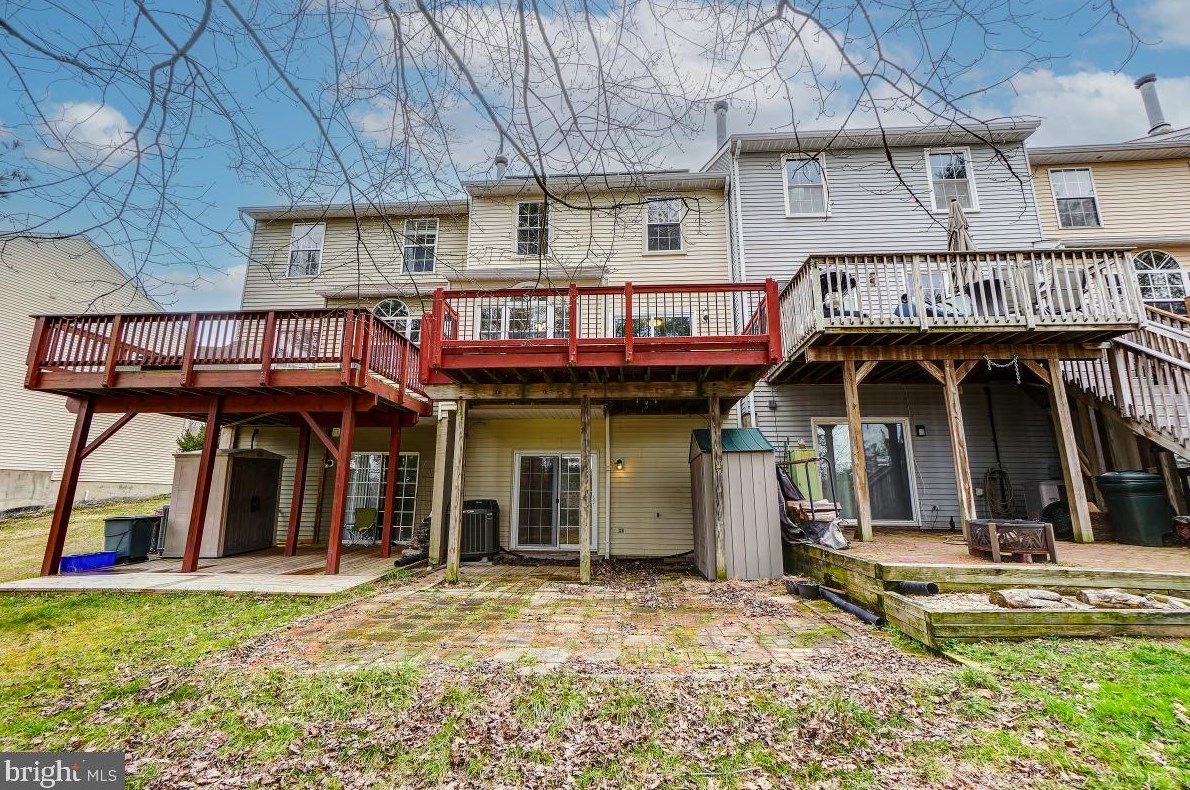 632 Marianne Ln, Baltimore MD  21228-4700 exterior