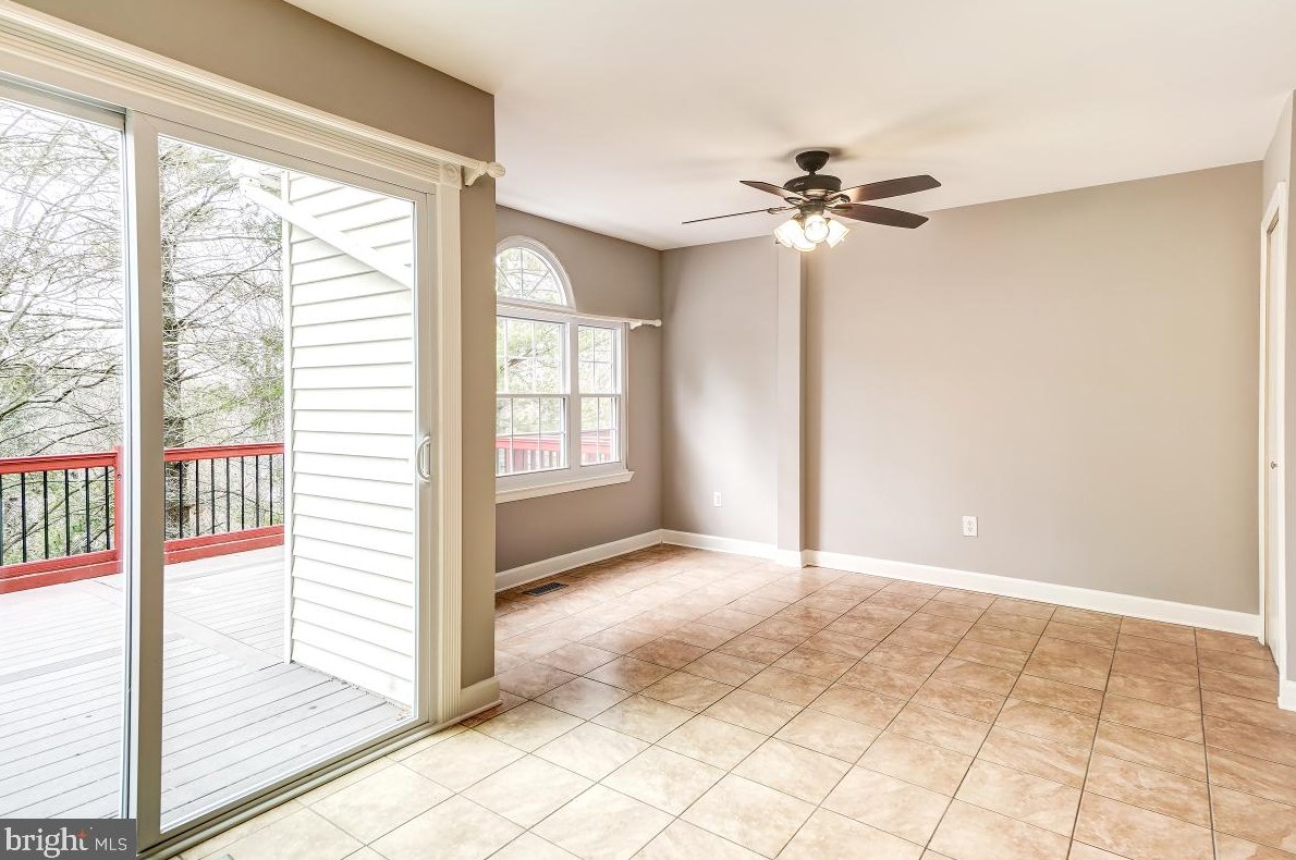 632 Marianne Ln, Baltimore MD  21228-4700 exterior