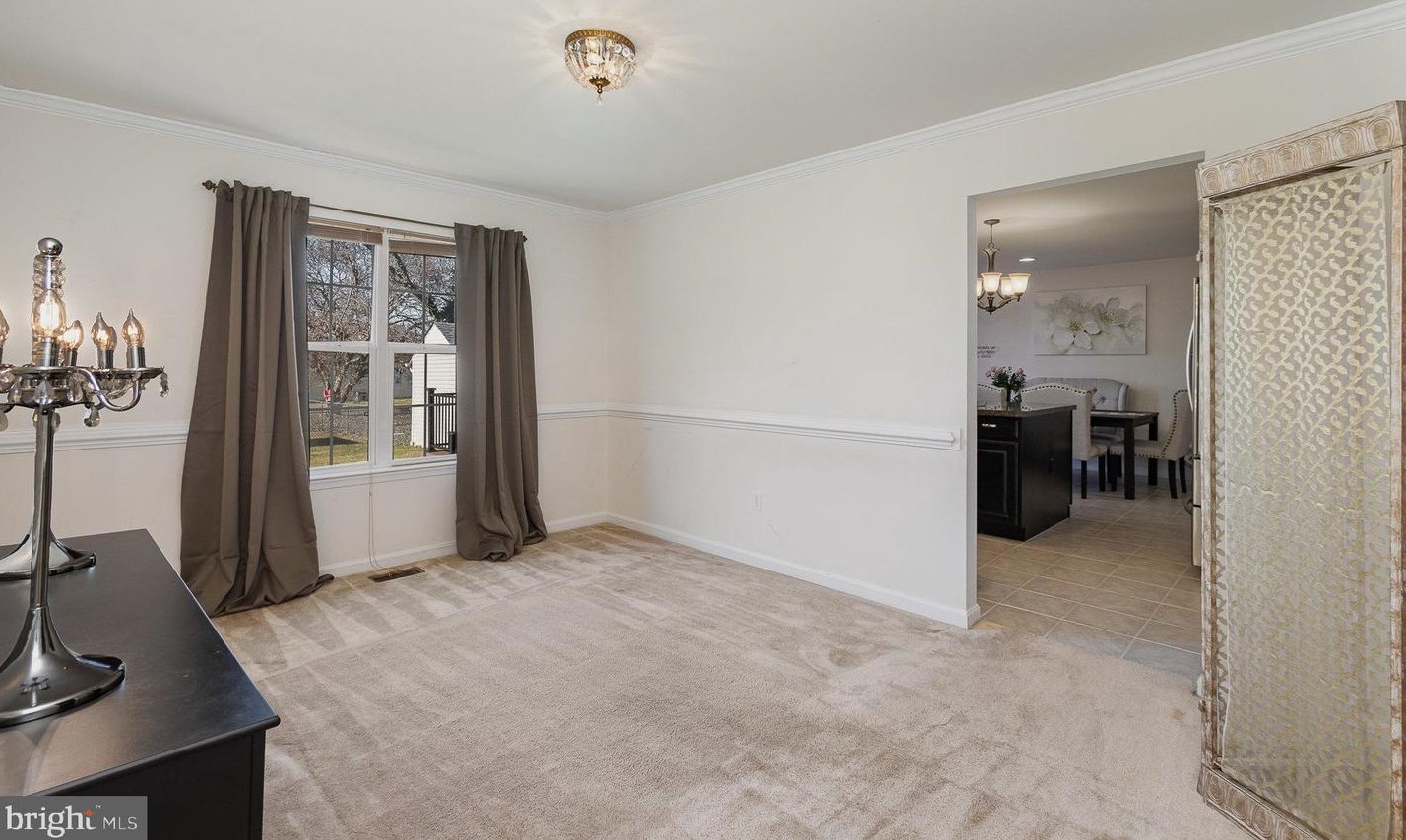 3518 Forest Hill Rd, Baltimore MD  21207-6227 exterior