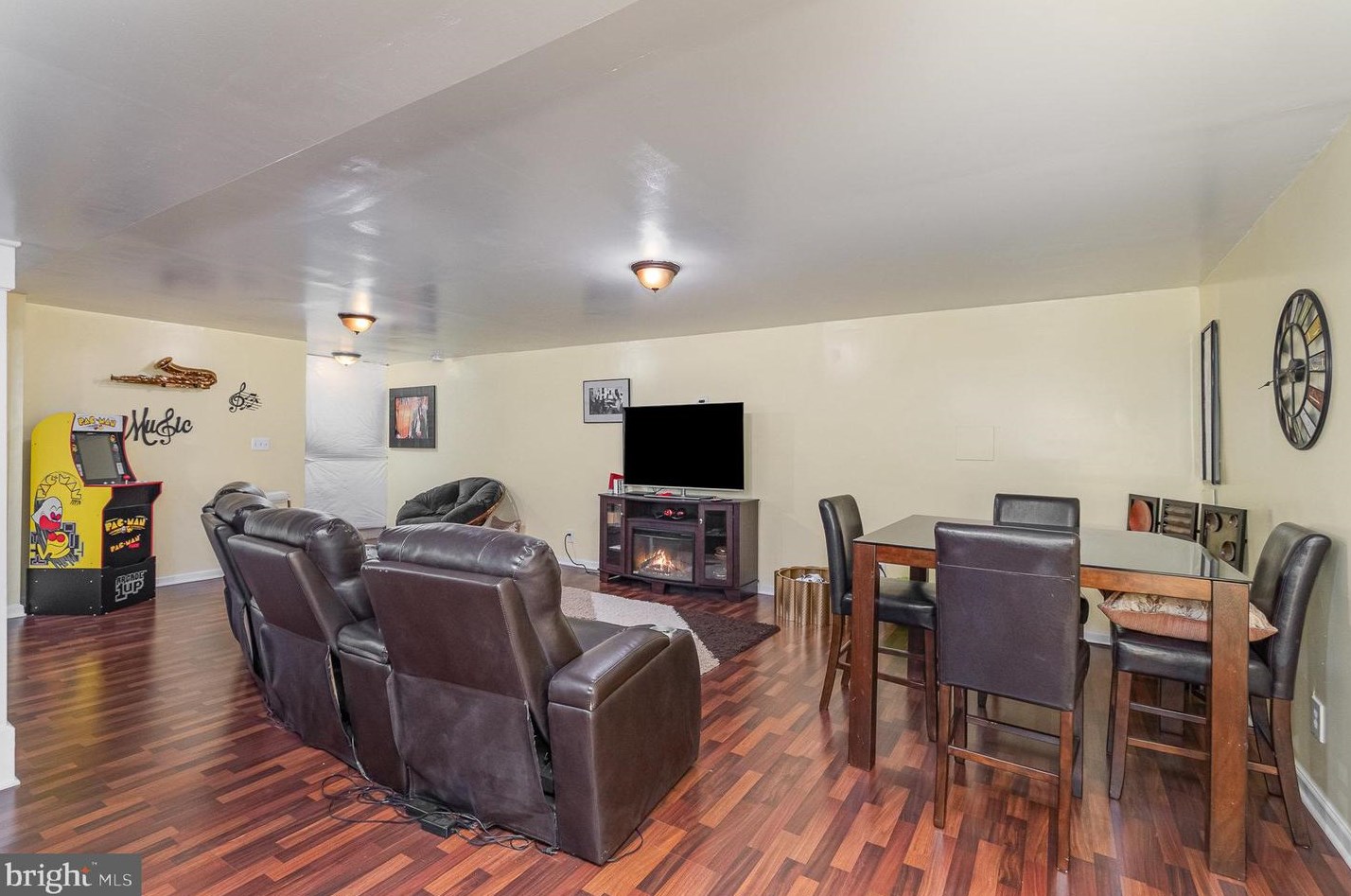 3518 Forest Hill Rd, Baltimore MD  21207-6227 exterior