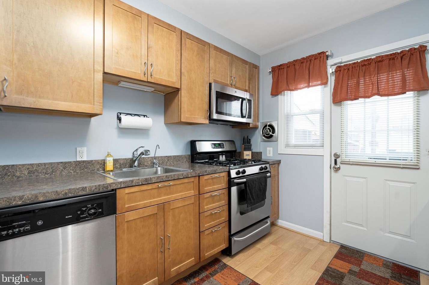 8001 Kimberly Rd, Baltimore MD  21222-2602 exterior