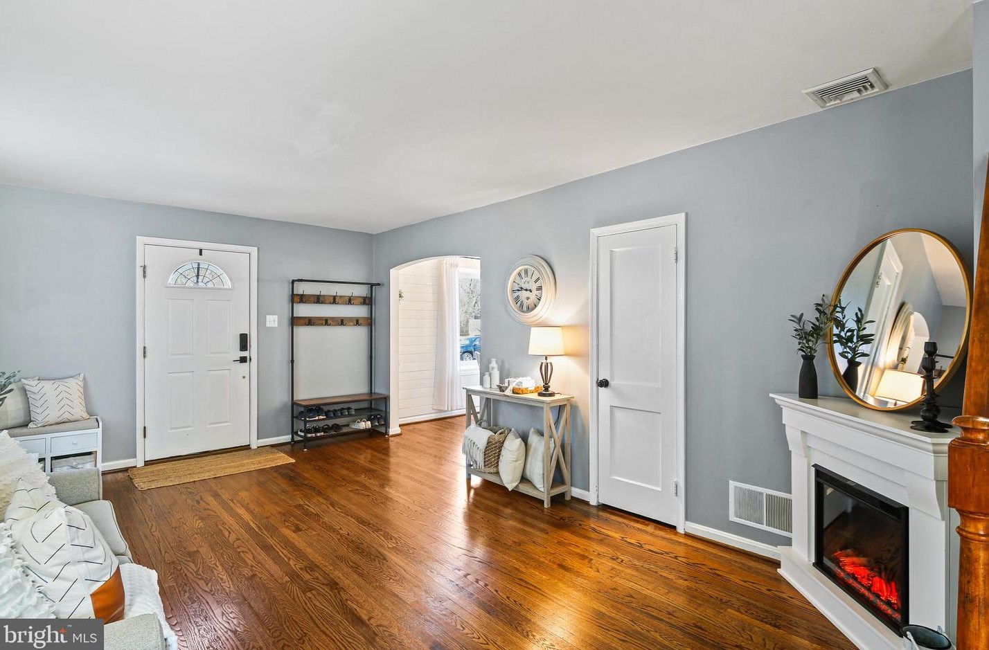 2021 Norhurst Way, Baltimore MD  21228-4115 exterior