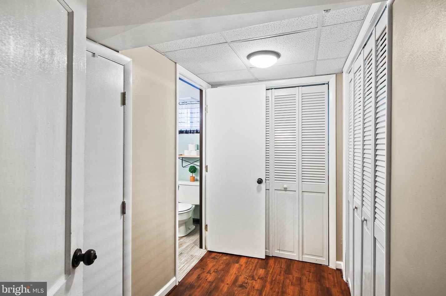 2021 Norhurst Way, Baltimore MD  21228-4115 exterior